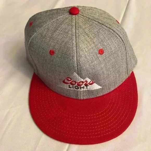 NWOT Beanie and Snapback Bundle - Picture 2 of 8